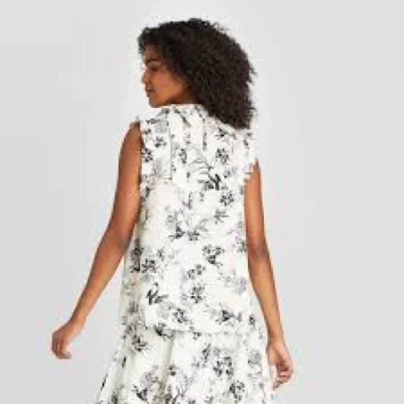 Who What Wear Floral Print Sleeveless Blouse Top Tie Neck Linen Black Cream M - Picture 2 of 10